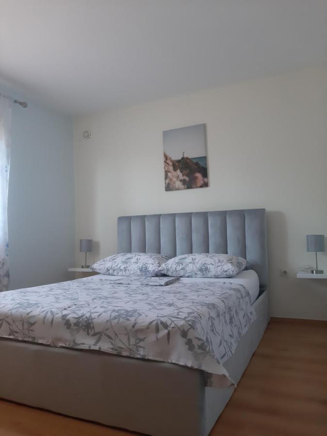 Apartments Cherry 格基卡琳 外观 照片